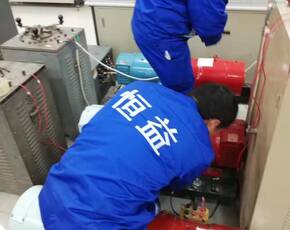 发电机维修保养施工现场